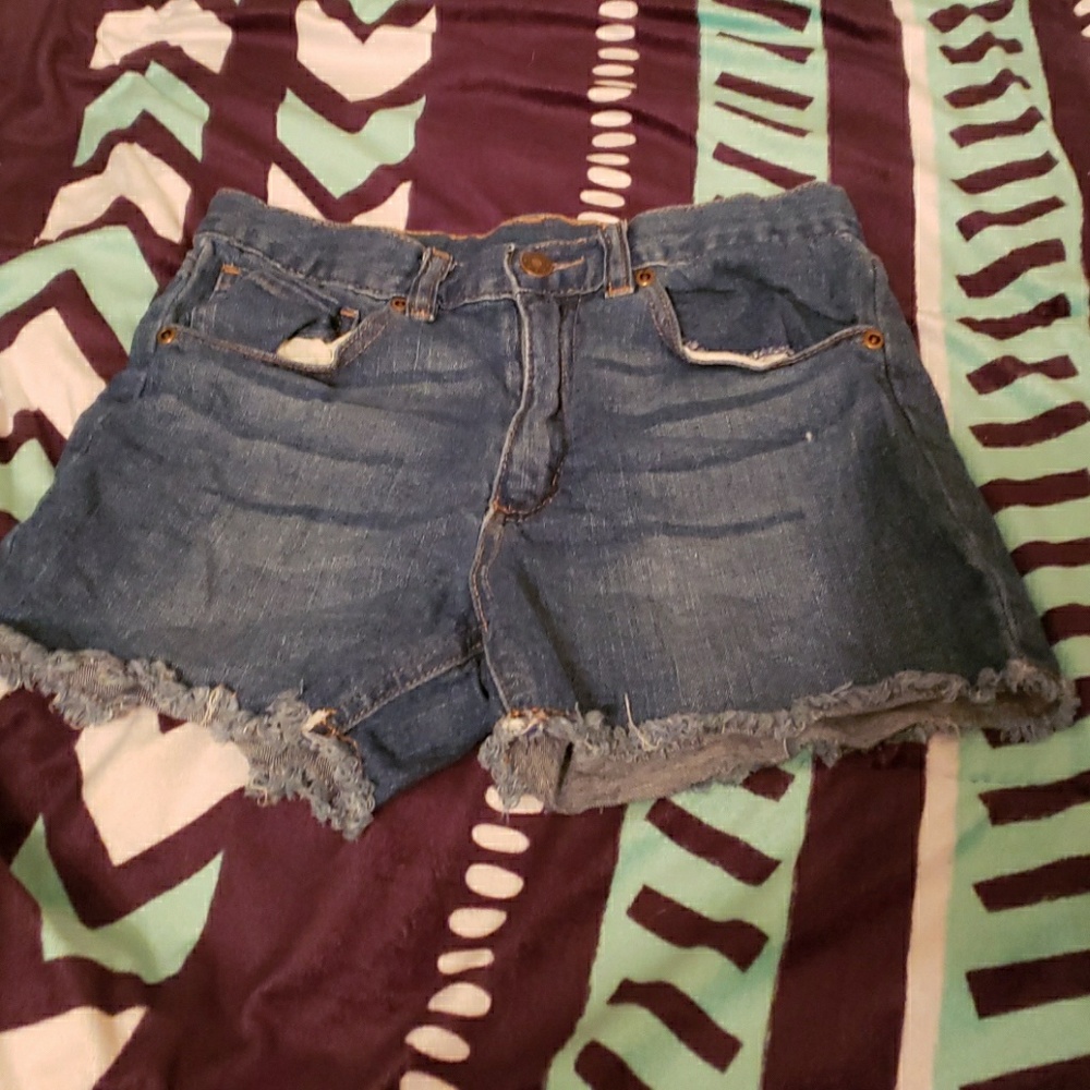 Size 16 girl frayed shorts